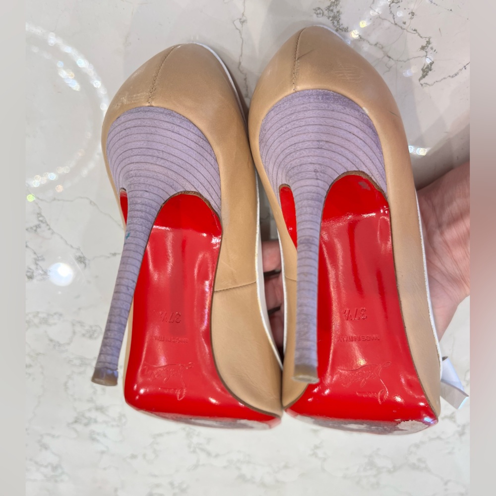 Christian Louboutin, beautiful beige heels with white bow, size 37.5 - Picture 10 of 13